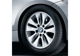 Jantes et pneus d'origine BMW