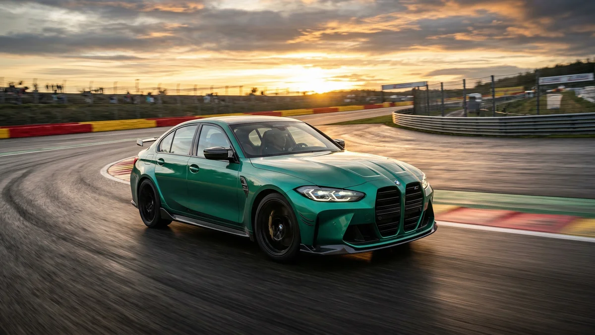 BMW M : Top 5 des accessoires incontournables pour sublimer votre conduite