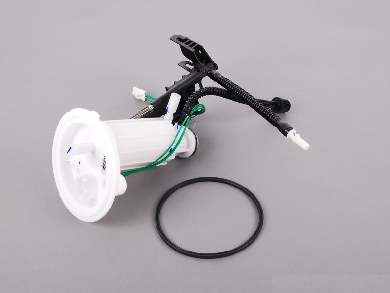 Filtre à carburant avec régulateur de pression pour BMW M5 E60