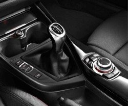 Pommeau de levier de vitesse en cuir 6 vitesses avec bague chromée pour BMW Série 1 F20 F21