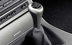 Pommeau de levier de vitesses gainé cuir avec insert décoratif graphite métallisé BMW X5 E53