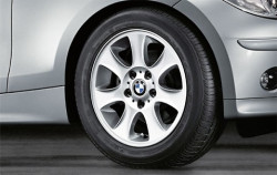 Jante 16" Style 151 pour BMW Série 1 E81 E82 E87 E88