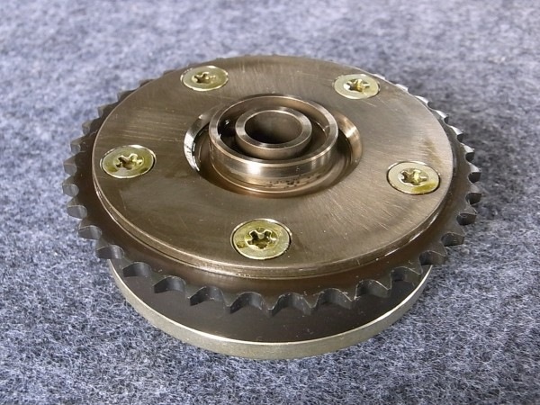 Régulateur de couple arbre à came d'échappement pour BMW Série 1 E81 E82 E87 E88