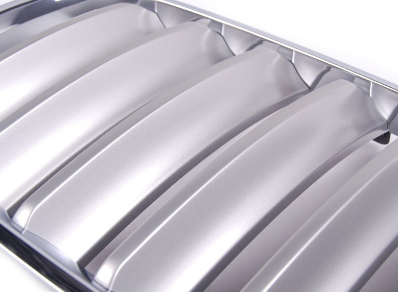 Grilles de calandre Titane pour BMW X3 E83 LCI (phase 2)