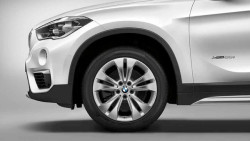 Jante 18" Style 567 à rayons doubles, bicolores « Reflexsilber »/polies pour BMW X1 F48