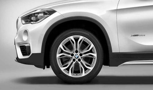 Jante 18" style 566 à rayons en Y pour BMW X1 F48