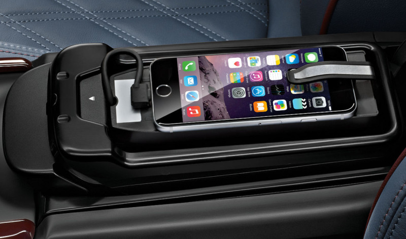 Snap-in universel Apple pour BMW Série 2 F22 F23 F45 F46