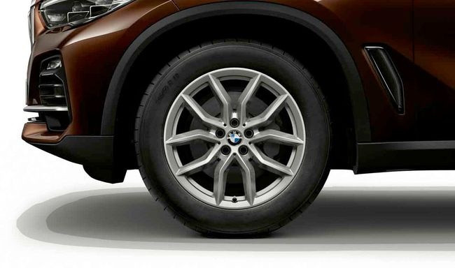 Jante 19" en alliage léger à rayons en V style 734 pour BMW X5 G05