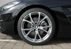 Jante 19" en alliage léger à rayons en V style 772 pour BMW Z4 G29
