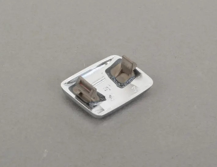 Cache chromé approche-ceinture (coté au choix) pour BMW Série 3 Coupé E92