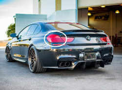 Feu arrière panneau latéral (coté au choix) pour BMW M6