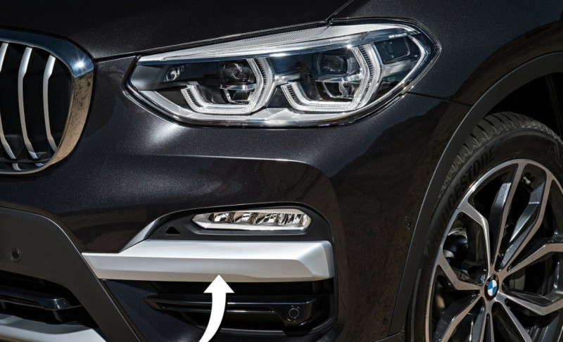 Baguette de protection latérale finition XLINE de pare-chocs avant pour BMW X3 G01