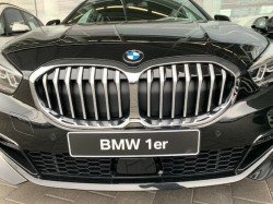 Grille de calandre finition LUXURY pour BMW Série 1 F40
