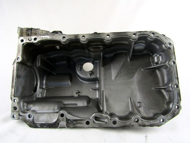 Carter d'huile (avec joint) pour BMW Série 4 F32 F33 F36 GC (418d / 420d / 425d uniquement)