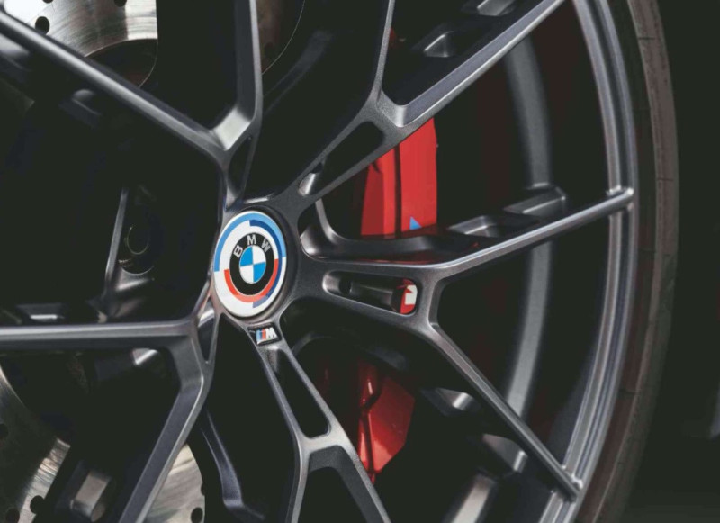 Cache-moyeu (X4) 50 ANS M pour jantes alliage BMW X1 F48 U11