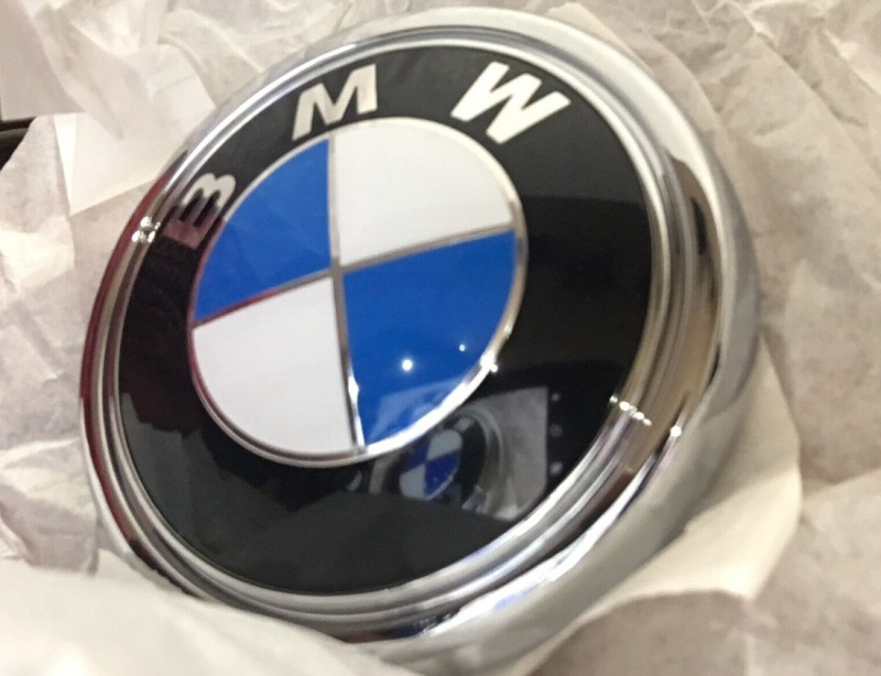 Logo de coffre BMW X6 F16