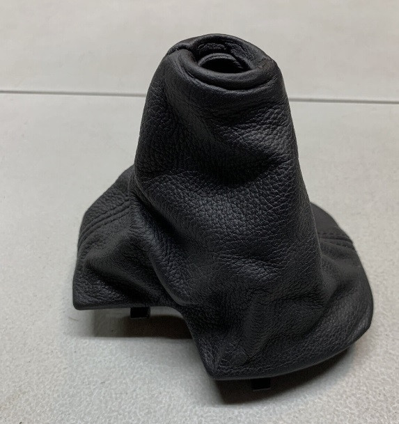 Soufflet de boîte automatique (schwarz ) BMW Série 5 E60 E61