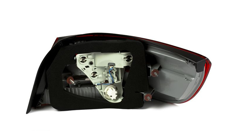 Feu arrière latéral (coté au choix) pour BMW Série 3 Cabriolet E93