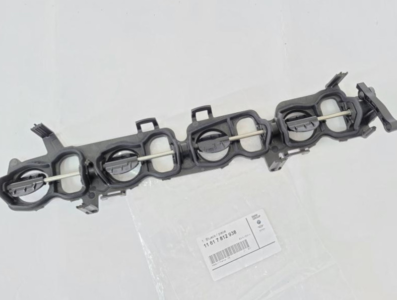 Support de joint conduite d'admission avec régulateur de clapets pour BMW Série 3 F30 F31 F34 GT (320d / 325d uniquement)