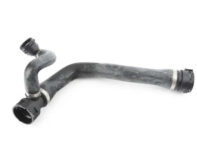 Tuyau d'admission / Tuyau de retour liquide de refroidissement pour BMW Série 5 E60 E61 (545i uniquement)