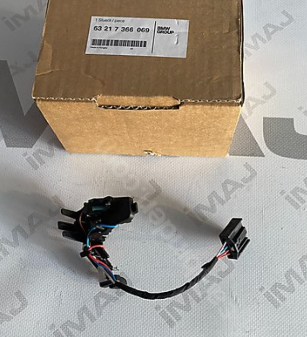 Porte-lampe de feux arrière de couvercle de coffre (coté au choix) pour BMW Série 4 F32 F33 F36 Gran Coupé