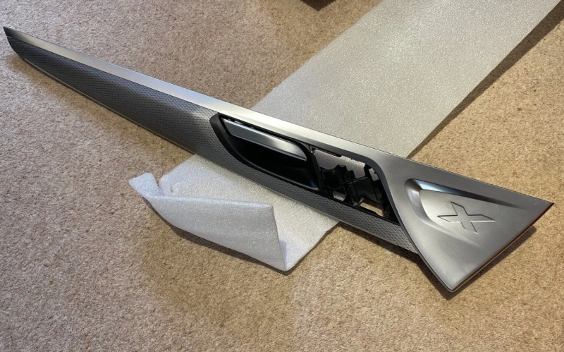 Cache porte aluminium rhombicle AVANT (coté au choix)  pour BMW X3 G01 X4 G02 (6 pièces)