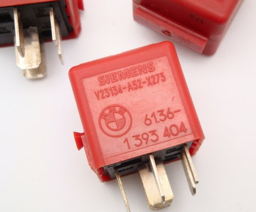 Relais ABS principal rouge pour BMW Z3 E36