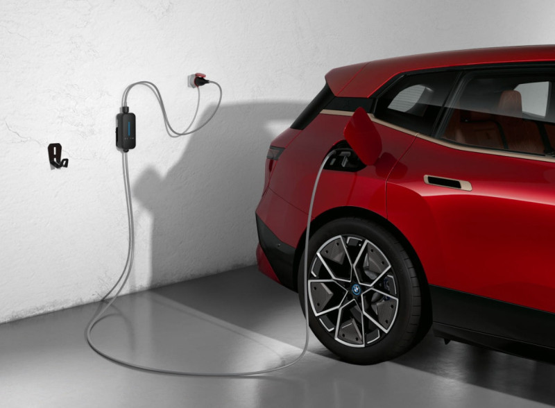 Fixation murale pour Flex.Fast Charger pour BMW Série 3 F30 (330e / Hybrid 3)