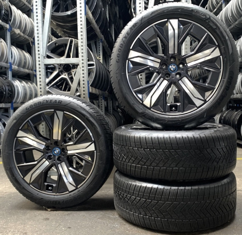 Roues complètes hiver 21" gris midnight style 1012 pour BMW iX I20