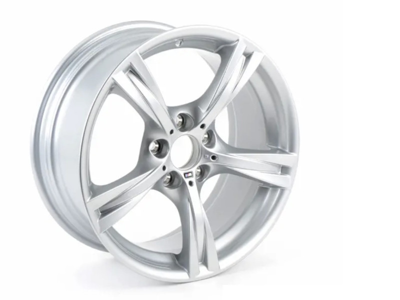 Jante 18" style 325 M à rayons en étoile pour BMW Z4 E89