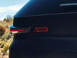 Monogramme (XM toronto rot) - BMW XM G09