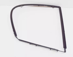 Joint de glace latérale arrière droit (passager) pour BMW Série 1 E87 (5 portes)