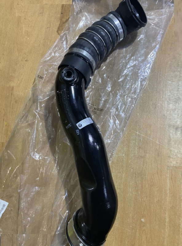 Conduite d'air de suralimentation pour BMW X5 E70 X6 E71 (3.0d / 3.5d uniquement)