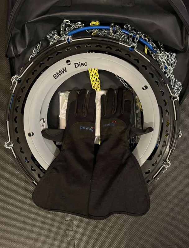 Chaînes neige Disc pour dimensions 225/50r16 ET 225/45R17 et 225/40R18 pour BMW Série 3 E90 E91 E92 E93