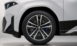 Roues complètes hiver 20" style 1047M pour BMW iX3 NA5