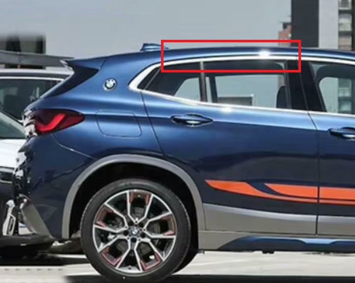 Ecran de cadre vitre supérieur porte arrière (Alu satiniert) (coté au choix) BMW X2 F39